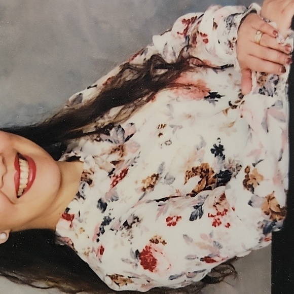 ROSE GARDEN SHEER TOP M - Picture 13 of 13